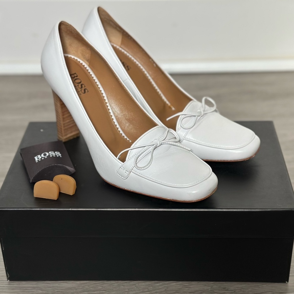 Hugo BOSS Women's White Leather Women’s Size 8 Heels